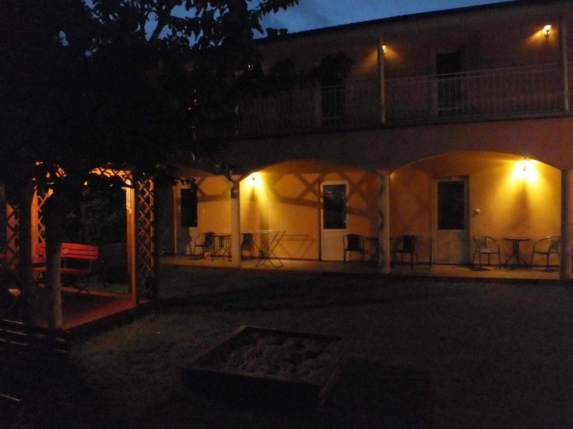 Piotrus Pan Hotel Niechorze Bagian luar foto